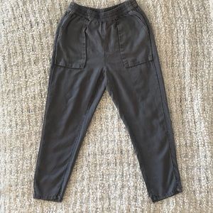 TREASURE & BOND- gray casual flowy pants